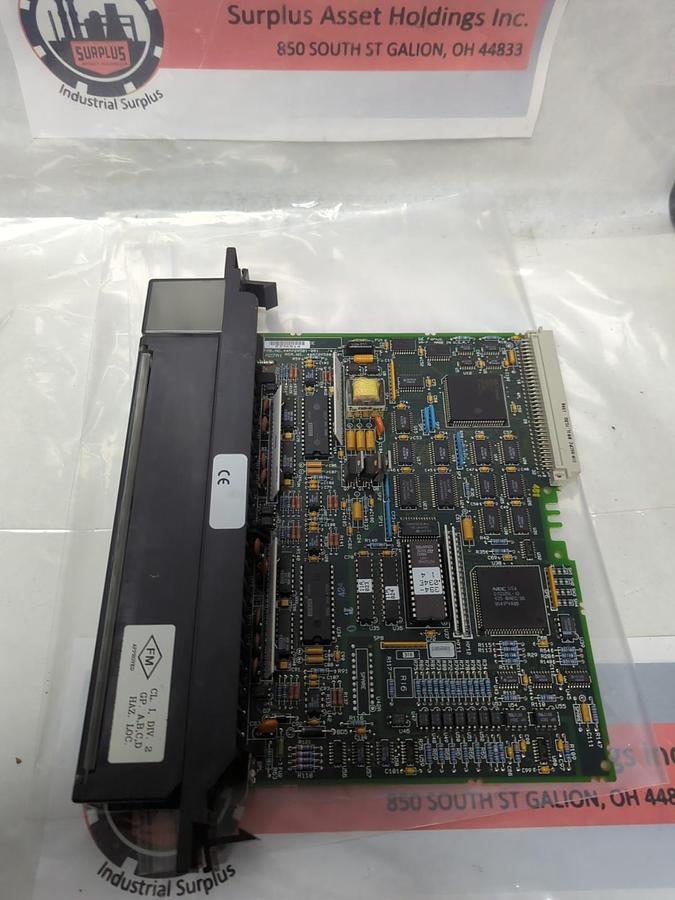 Used GE FANUC,44A729581-001 R04/4,OUTPUT MODULE PRE-OWNED