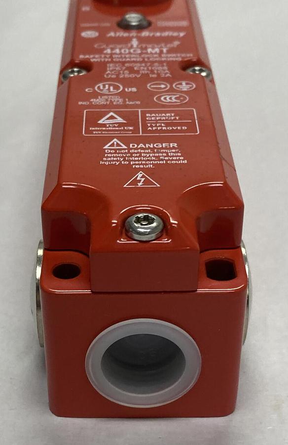 Allen Bradley,440G-MT,Safety Interlock Switch NOS