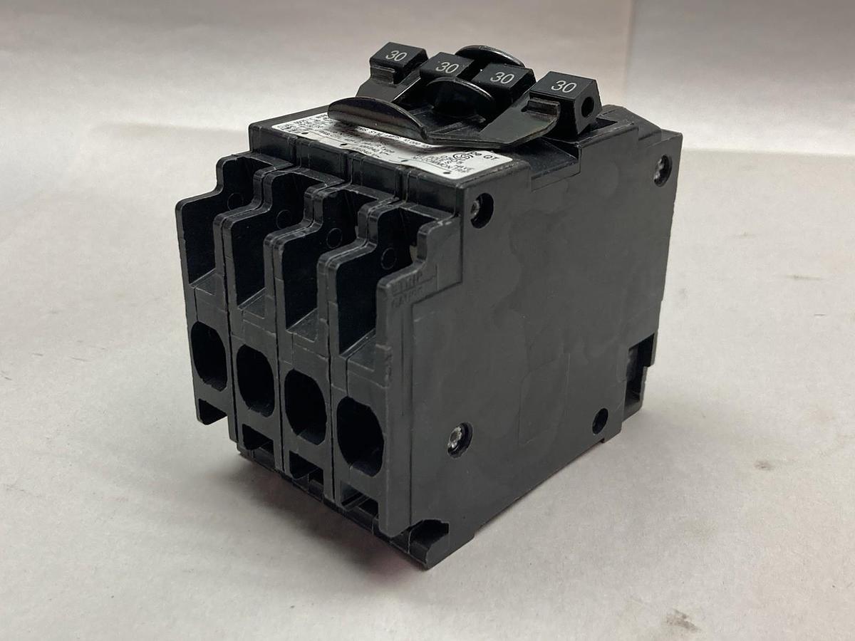 Used Siemens,Q23030 QT,2-Pole Quad Circuit Breaker 10A 120/240V