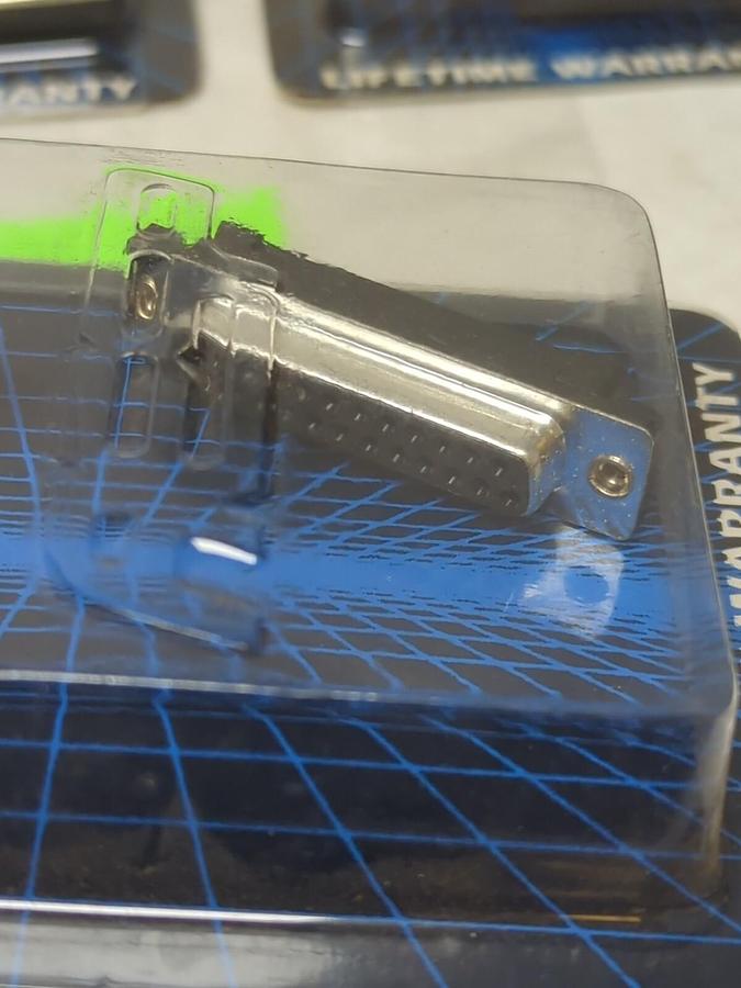 AESP,K25F-FL-K25MFL,DB25 MALE FLATCONNECTOR LOT OF 7 NOS