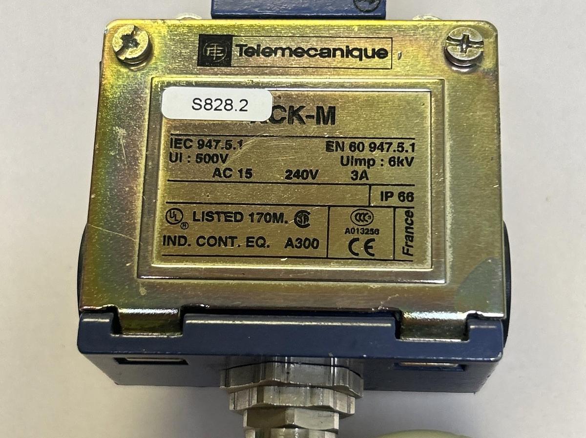 Used TELEMECANIQUE,XCK-M,LIMIT SWITCH