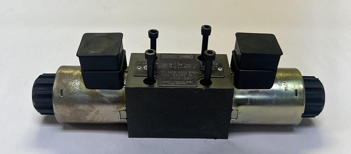 Used DENISON,A4D0132080302B1G0Q,DIRECTIONAL CONTROL VALVE