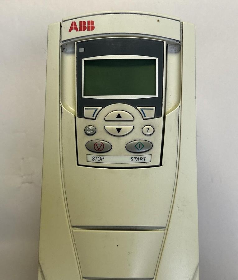 Used ABB,ACS550-U1-017A-2,AC DRIVE 2-5HP
