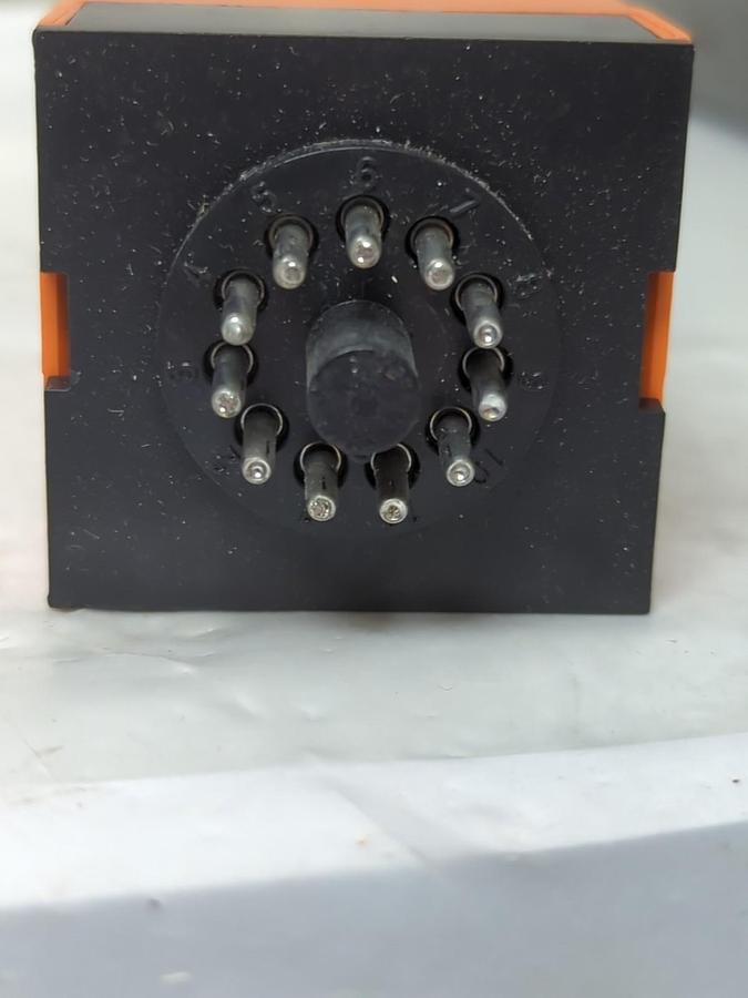 SYRELEC CROUZET,LWRS 440A,PHASE CONTROLLER RELAY 11 PIN NOS