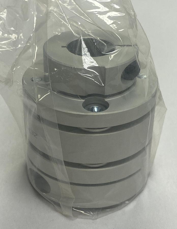 Zero-Max,SC050R-044-048,Size 50 DBL Flex Servo Coupling NOS
