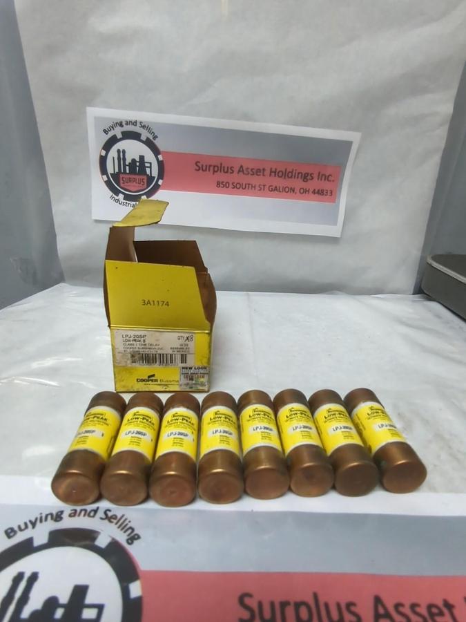 COOPER BUSSMANN,LPJ-20SP,LOW PEAKE 20 AMP FUSE LOT OF 8 NOS