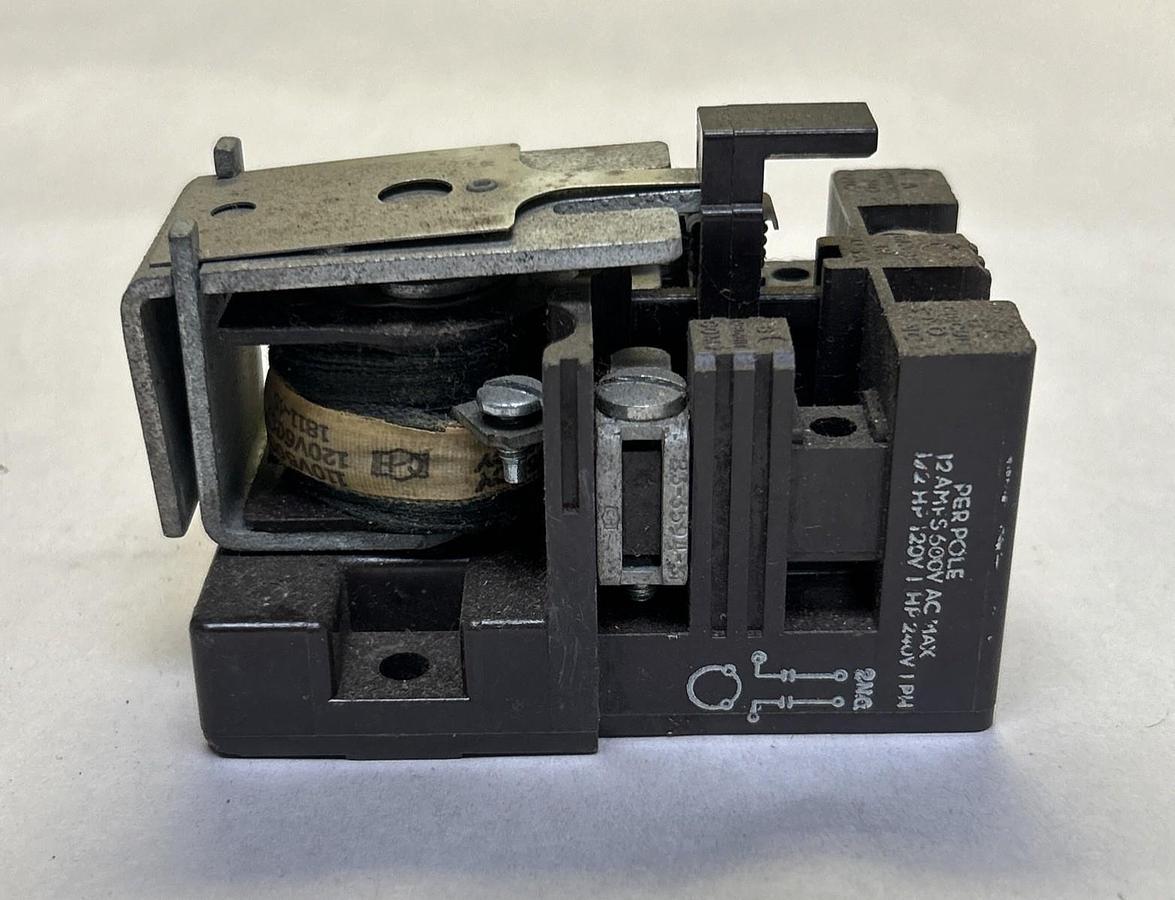 Used CUTLER-HAMMER,9575H2612A,RELAY