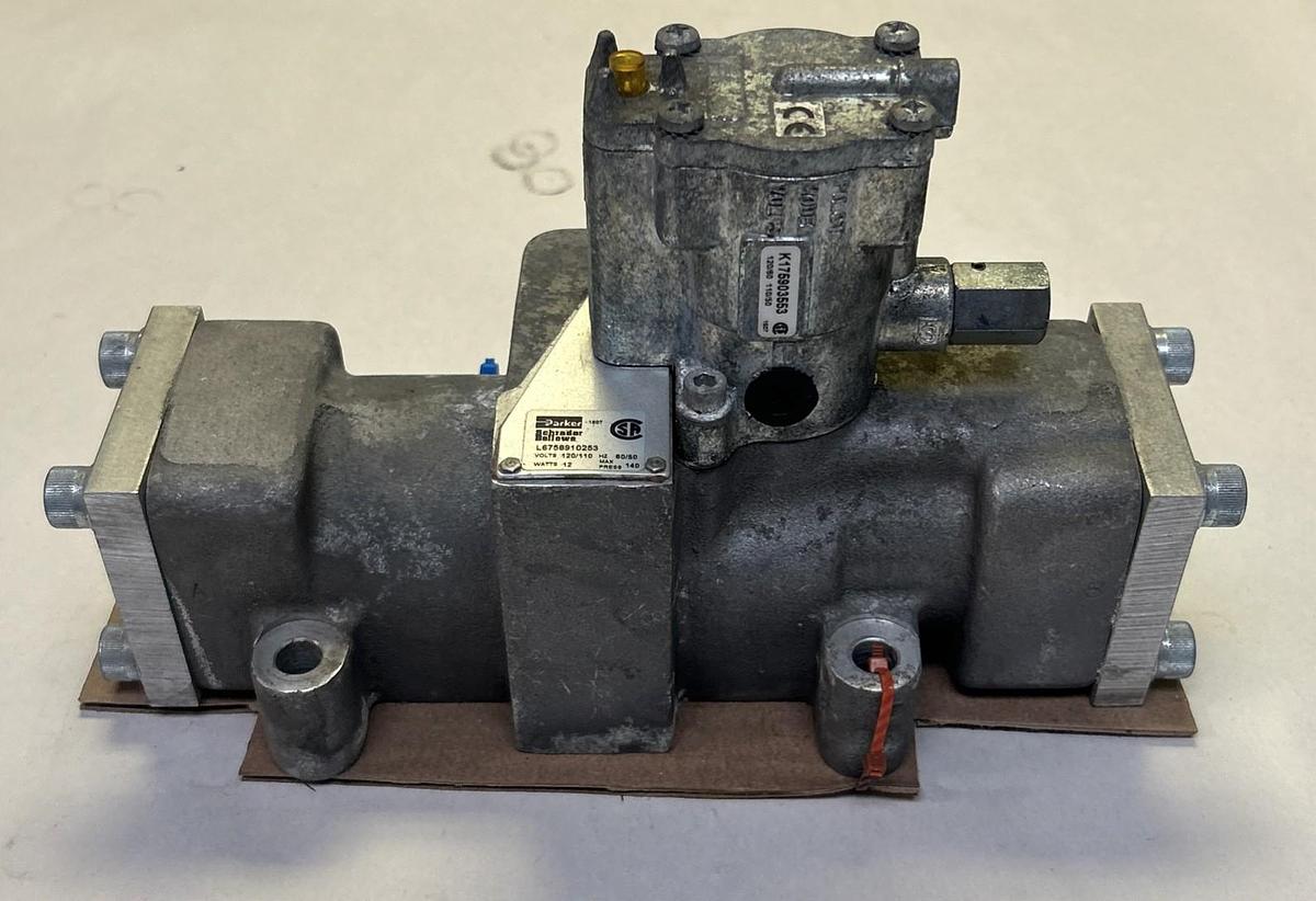 Used PARKER,L6758910253,SOLENOID CONTROL VALVE