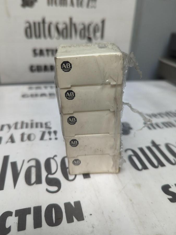 ALLEN BRADLEY,W28,OVERLOAD PROTECTION HEATER ELEMENTS LOT OF 5 NOS