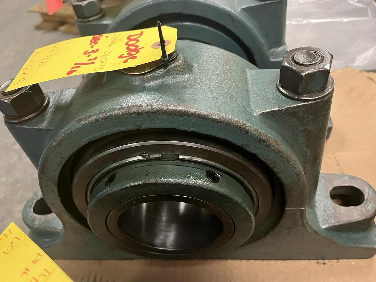 Used DODGE,060173,PILLOW BLOCK BEARING 3-7/16"