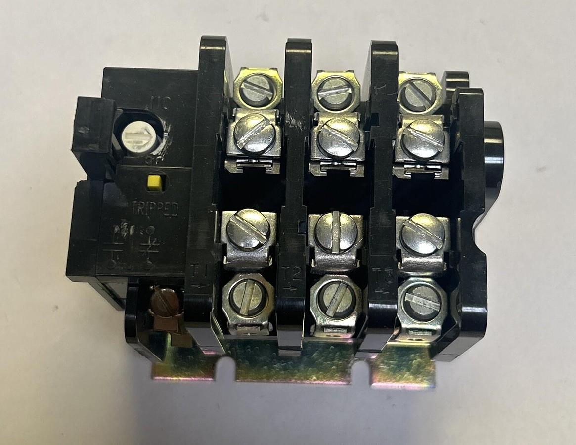 Used GENERAL ELECTRIC,CR324D310A,OVERLOAD RELAY