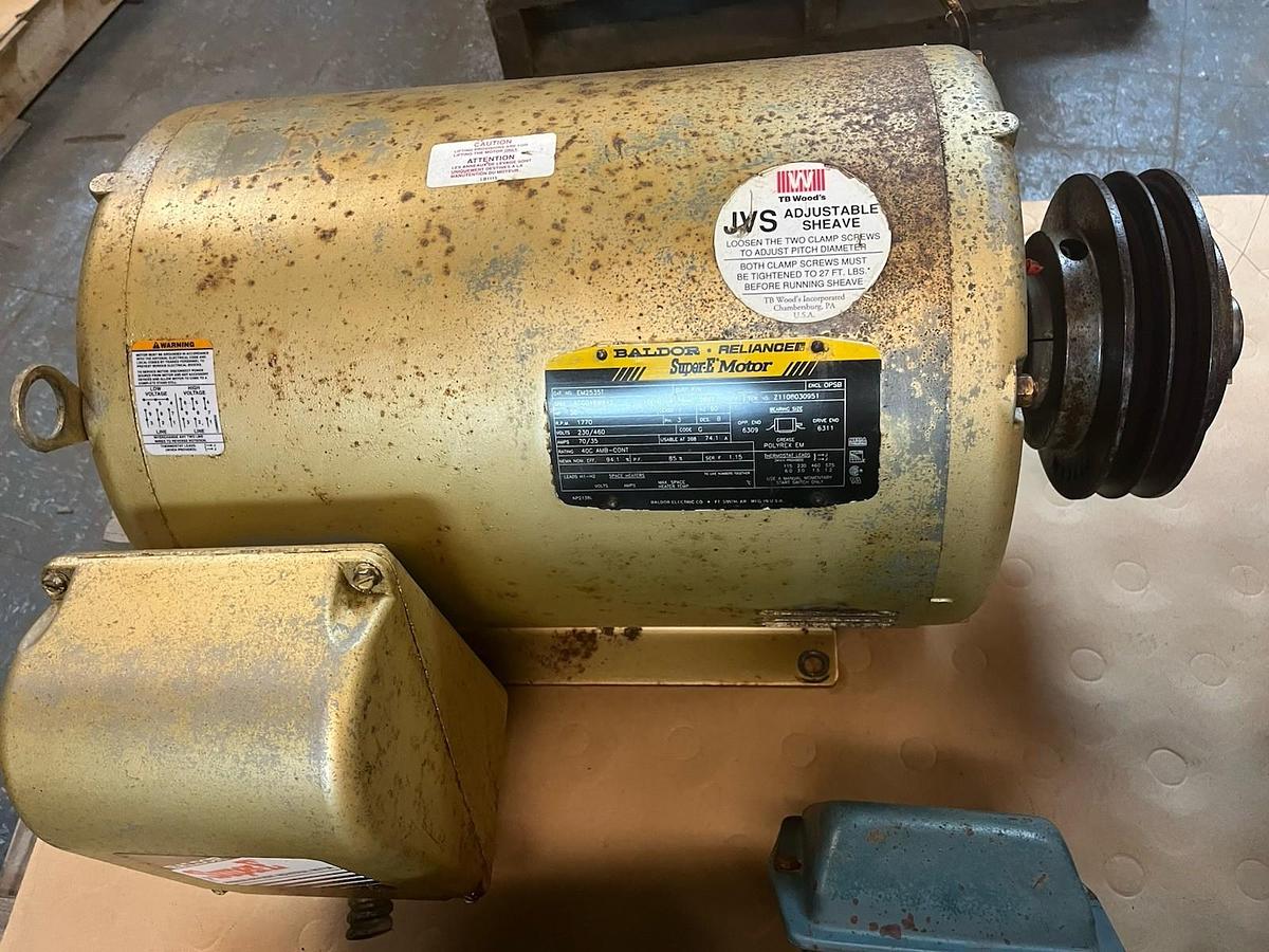 Used BALDOR,EM2535T,ELECTRIC MOTOR 30HP 1770RPM 3PH 286T W JVS ADJ SHEAVE
