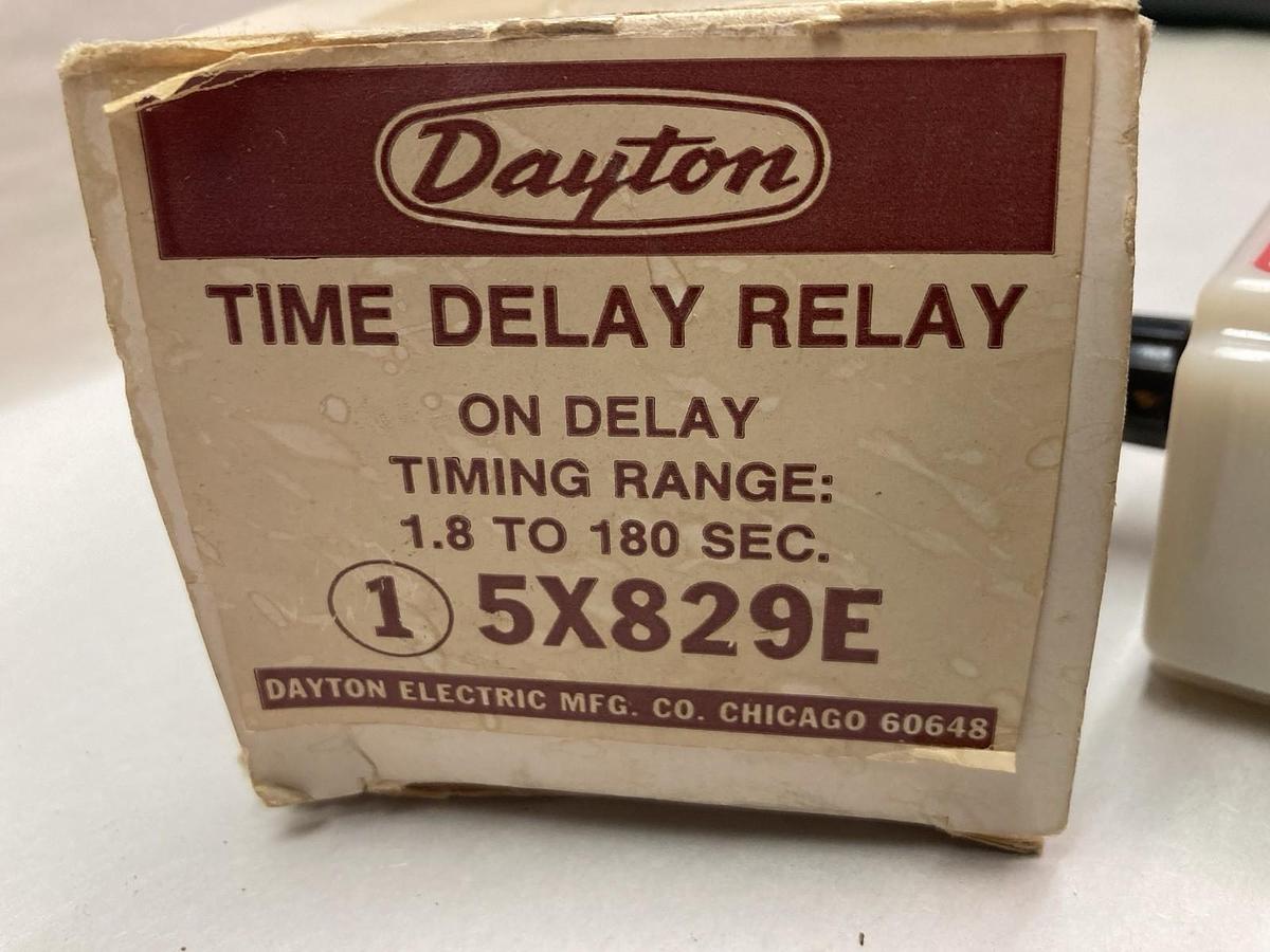 Dayton,5X829E,Time Delay Relay 1.8-180 Seconds