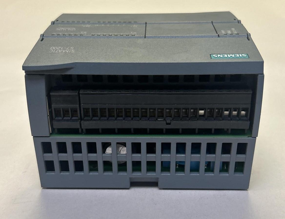 Used SIEMENS,6ES7214-1BG40-0XB0,SIMATIC S7-1200 MODULE