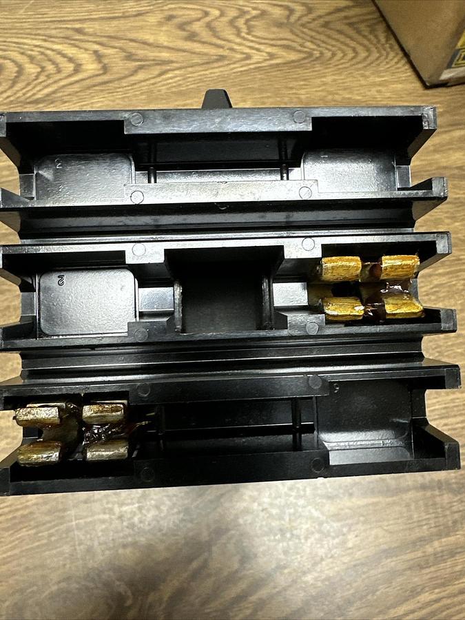 Square D,KA26200AB,200 Amp 2 Pole 600VAC I line Circuit Breaker