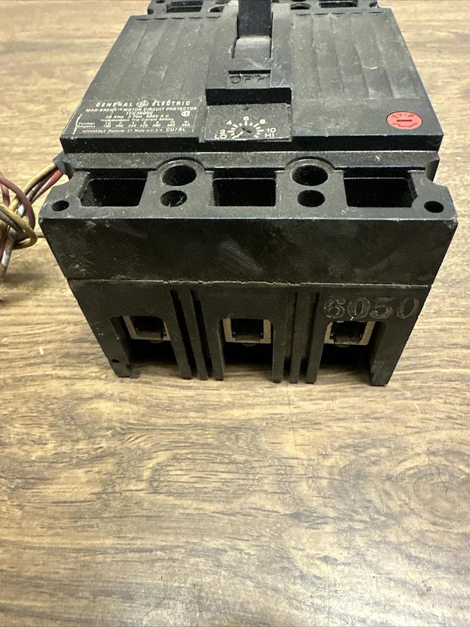 Used General Electric,TEC36050,50 Amp 3 Pole 600VAC Circuit Breaker