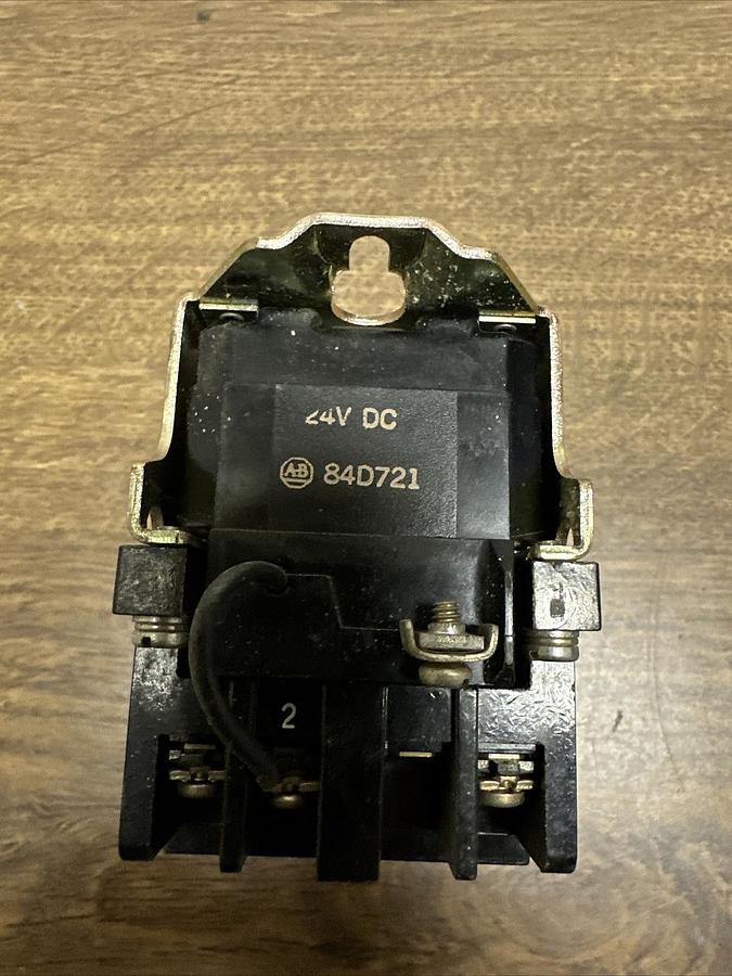 Used Allen Bradley,700DC-N200Z24,Ser C DC Relay