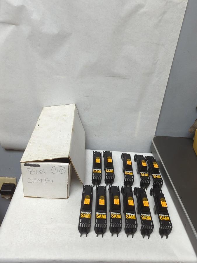 BUSS,SAMI-1,INDICATING FUSE COVER LOT OF 11 NOS