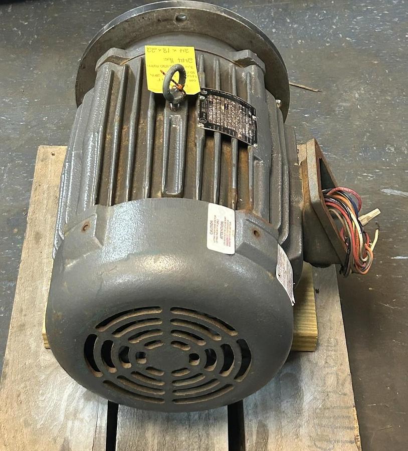 Used BALDOR,CM7174T,MOTOR 7.5HP 460V 2880RPM 3PH 215TC FRAME