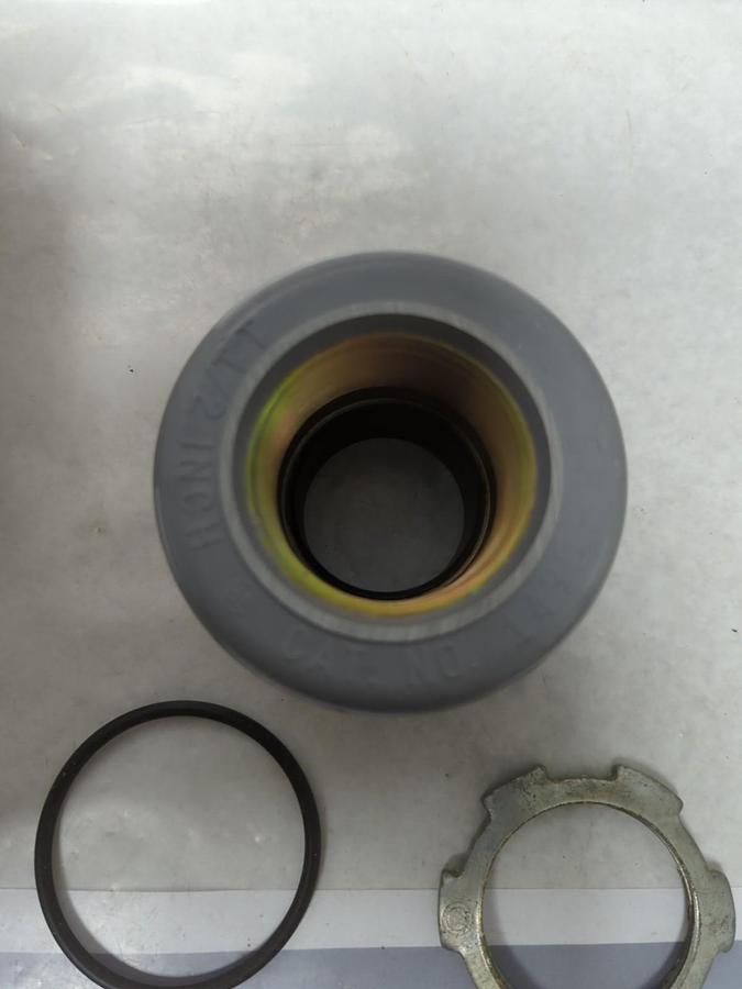 ALLEN-BRADLEY,1490-N5,SERIES C CONDUIT BUB SIZE 1-1/2 INCH NOS