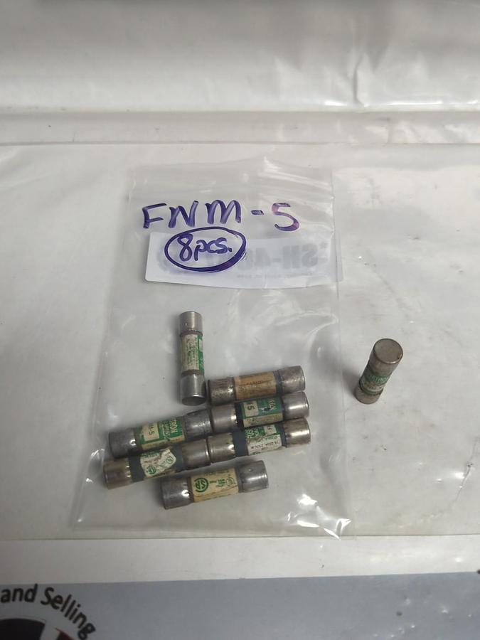 Used COOPER BUSSMANN,FNM-5,FUSETRON 5 AMP FUSE LOT OF 8 PRE-OWNED
