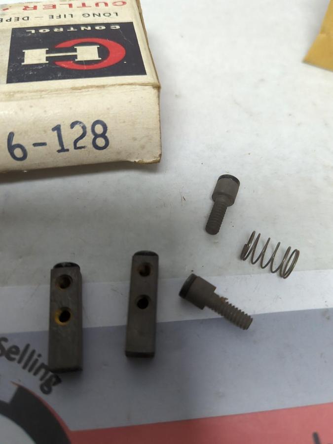 CUTLER-HAMMER,6-128,RENEWAL PARTS KIT NOS