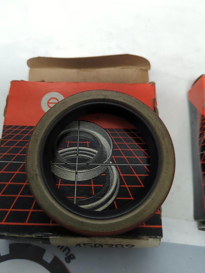 FEDERAL MOGUL,450389,OIL SEAL LOT OF 2 NOS