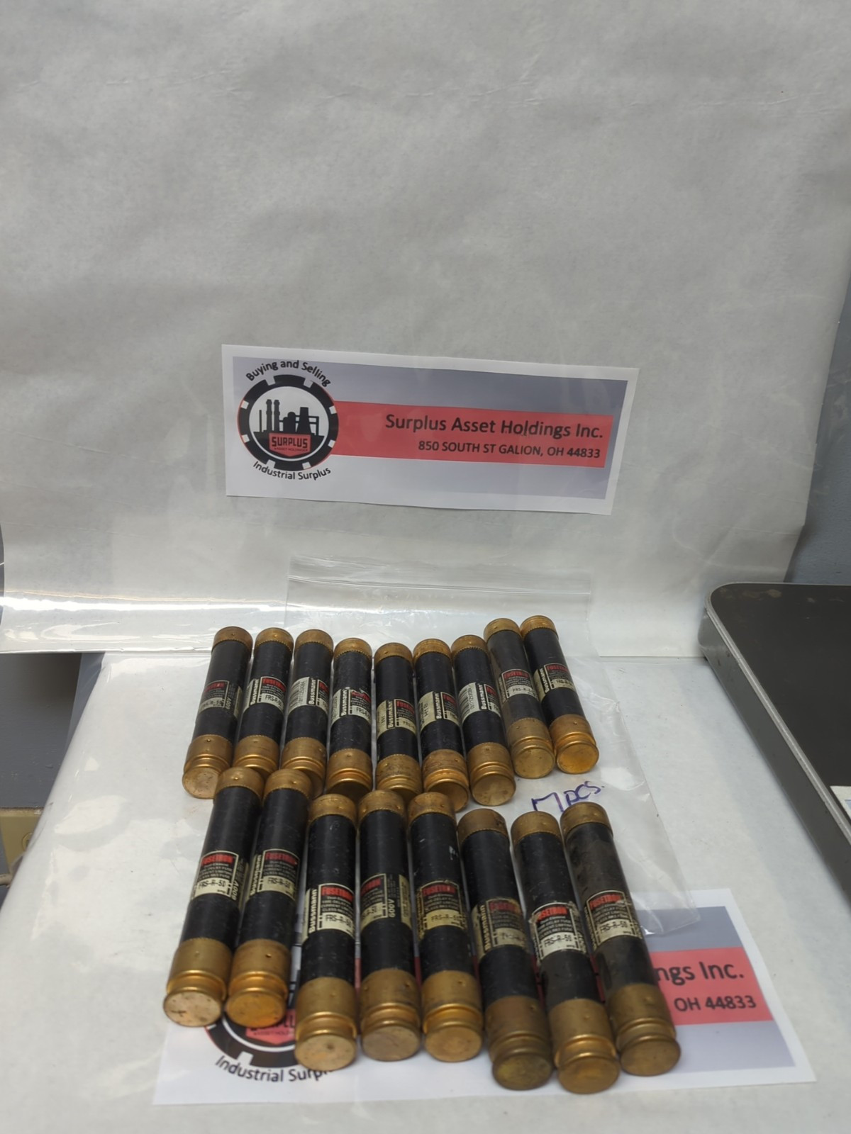 Used COOPER BUSSMANN,FRS-R-50,FUSETRON 50 AMP FUSE LOT OF 17 PRE-OWNED
