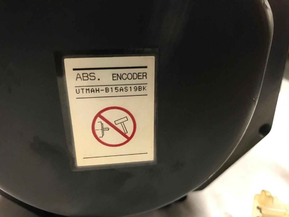 Used Yaskawa,USADED-13YR61,Servo Motor with encoder UTMAN-B15AS19BK