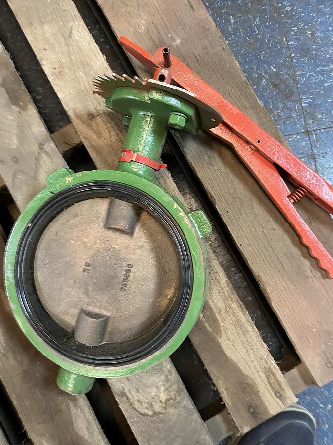 UNIVERSAL,8-51-ANK3-1,BUTTERFLY VALVE 8" WOG 200