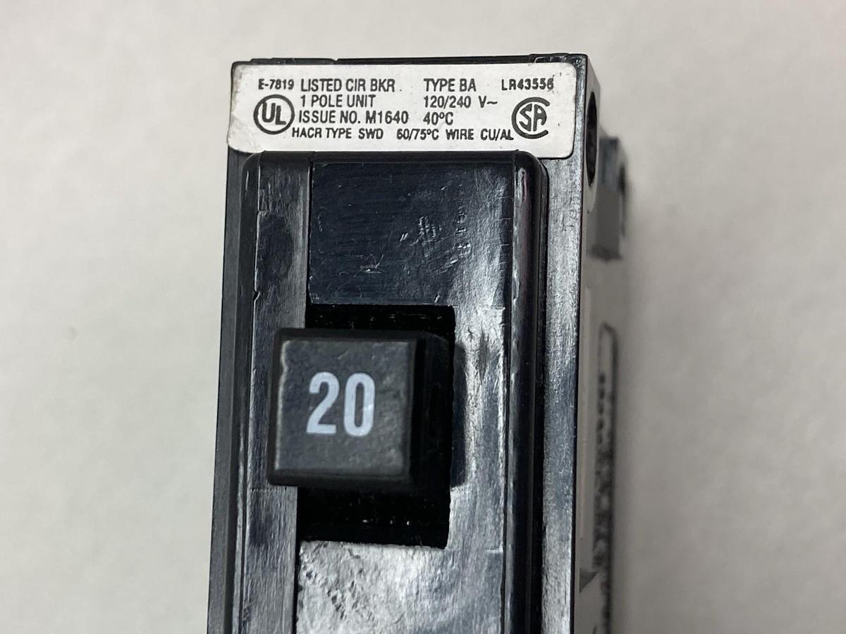 Cutler-Hammer,M1640,Type BA 1-Pole Circuit Breaker 20A 120/240V