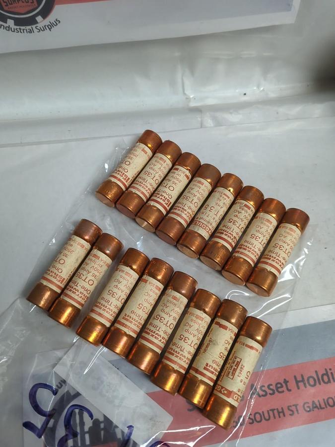 FERRAZ SHAWMUT,OT35,ONE-TIME FUSE 35 AMP LOT OF 16 NOS