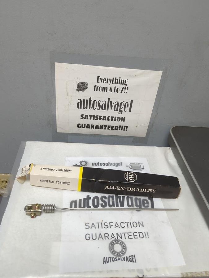 ALLEN BRADLEY,800T-W3A,LIMIT SWITCH LEVER 1/8 IN DIA 11-1/2 IN LNG NOS