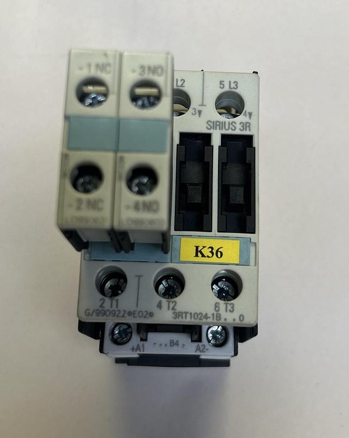 Used SIEMENS,3RT1024-1B,CONTACTOR