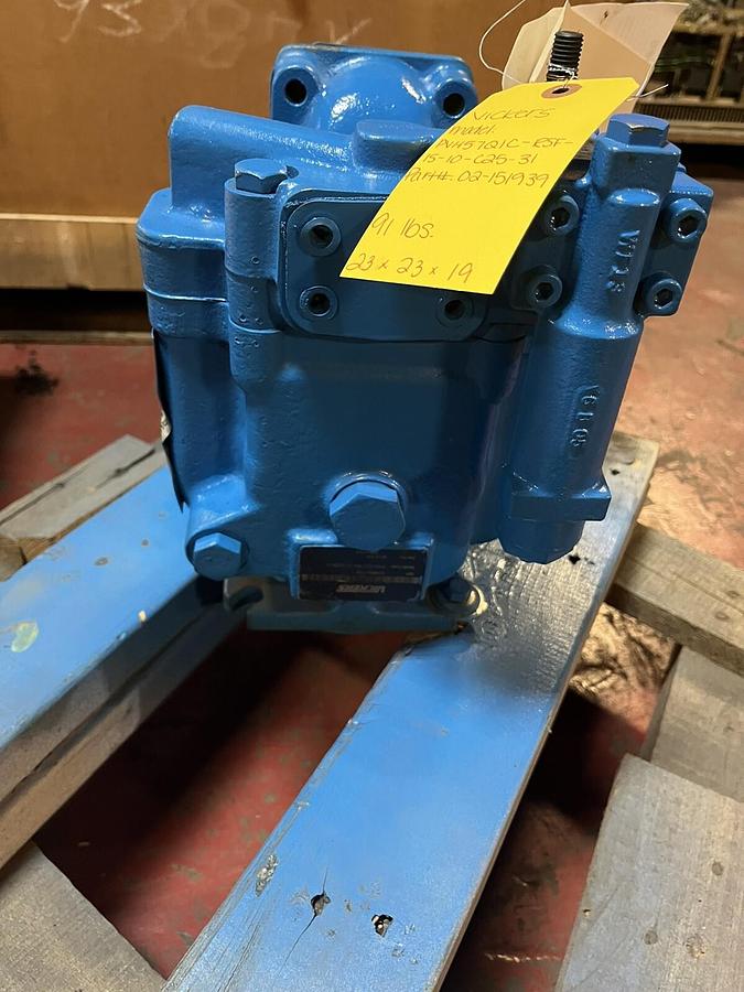 Used VICKERS,PVH57Q1C-RS15-10-C25-31,PISTON PUMP