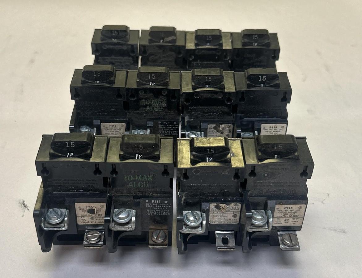 Used BULLDOG ELECTRIC ITE,P115,PUSHMATIC CIRCUIT BREAKER 15A 120/240V 1P LOT OF 12