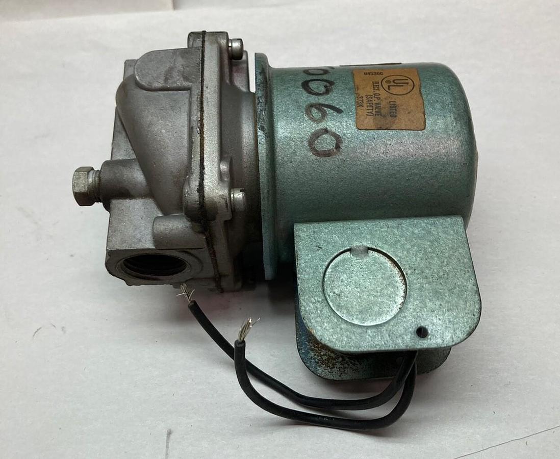 Used ITT,K3A542S,Gas Valve  1/2 Inch NPT 120/60HZ-110/50HZ