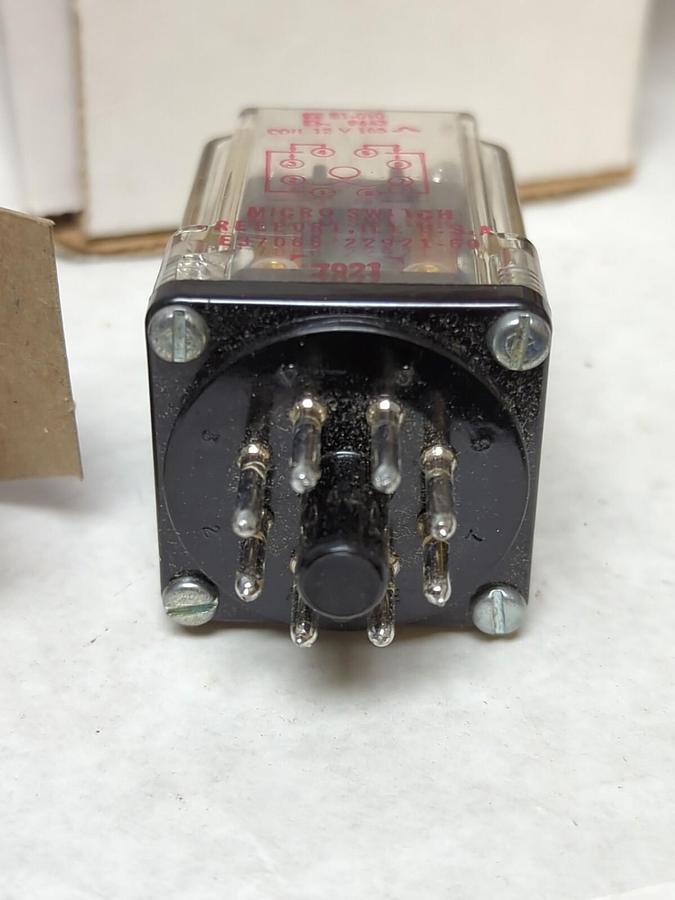 HONEYWELL MICROSWITCH,S2443,GENERAL PURPOSE RELAY 12V 8 PIN LOT OF 8 NOS