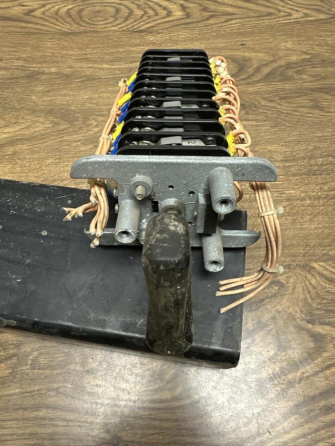 Used General Electric,16SB1MD419LSM2P,Rotary Switch