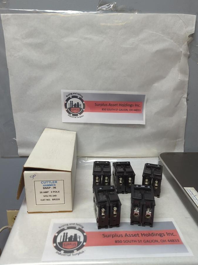 Used CUTLER-HAMMER,BR225,CIRCUIT BREAKER 25 AMP 2-POLE LOT OF 5 PRE-OWNED