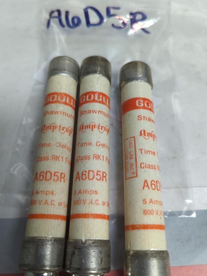 Used GOULD SHAWMUT,A6D5R,AMP-TRAP FUSE LOT OF 3 PRE-OWNED
