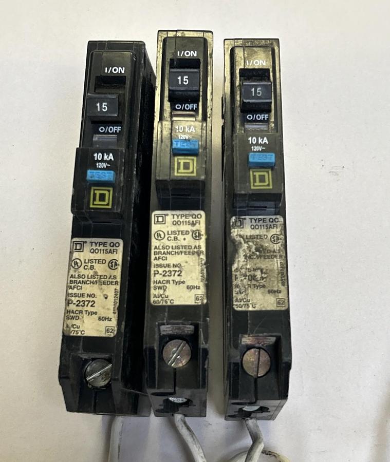 Used SQUARE D,QO115AFI,CIRCUIT BREAKER 15A 120V 1P LOT OF 3