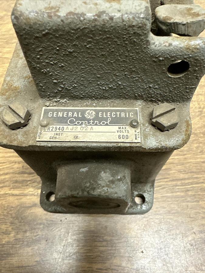 Used General Electric,AJ202A,Control Switch