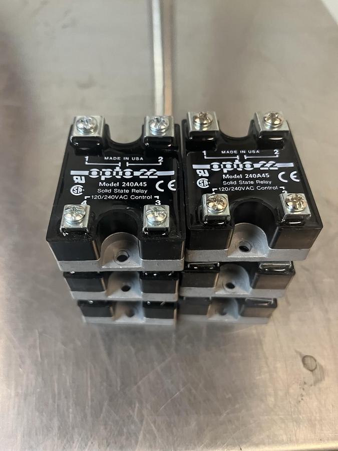 OPTO 22,240A45,SOLID STATE RELAY 120/240VAC LOT OF 6
