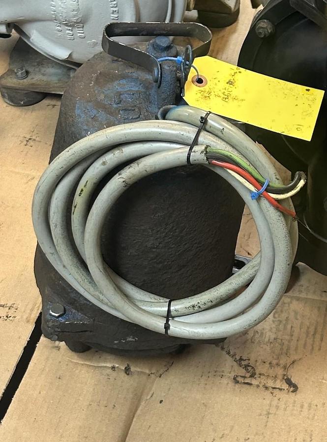 Used GOULD,WS0532A,SEWAGE EJECTOR PUMP 1HP 2"