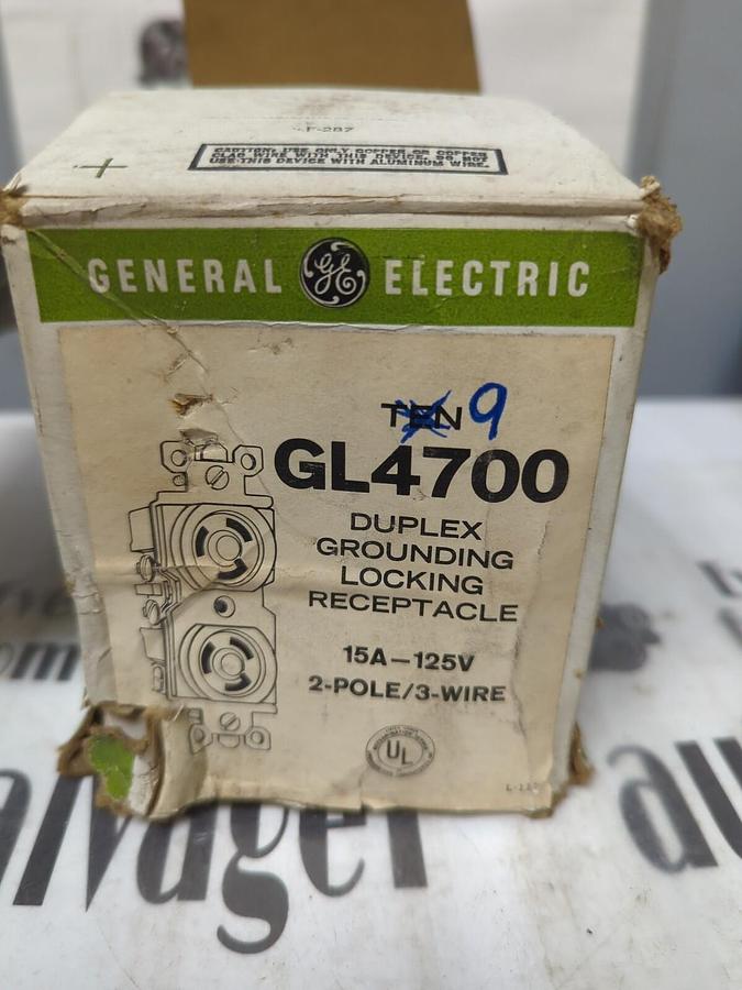 G.E.,GL4700,DUPLEX RECEPTACLE 15A-125V 2-POLE 3 WIRE BOX OF 9 NOS
