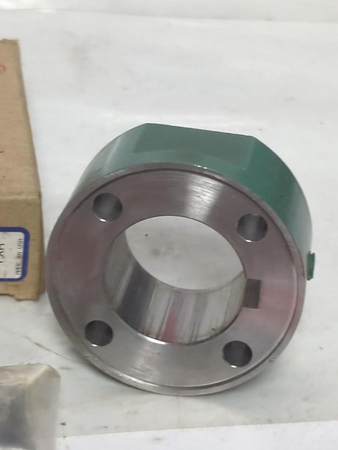 TB WOOD'S,6SCH138,SURE-FLEX HUB 1-3/8 INCH NOS