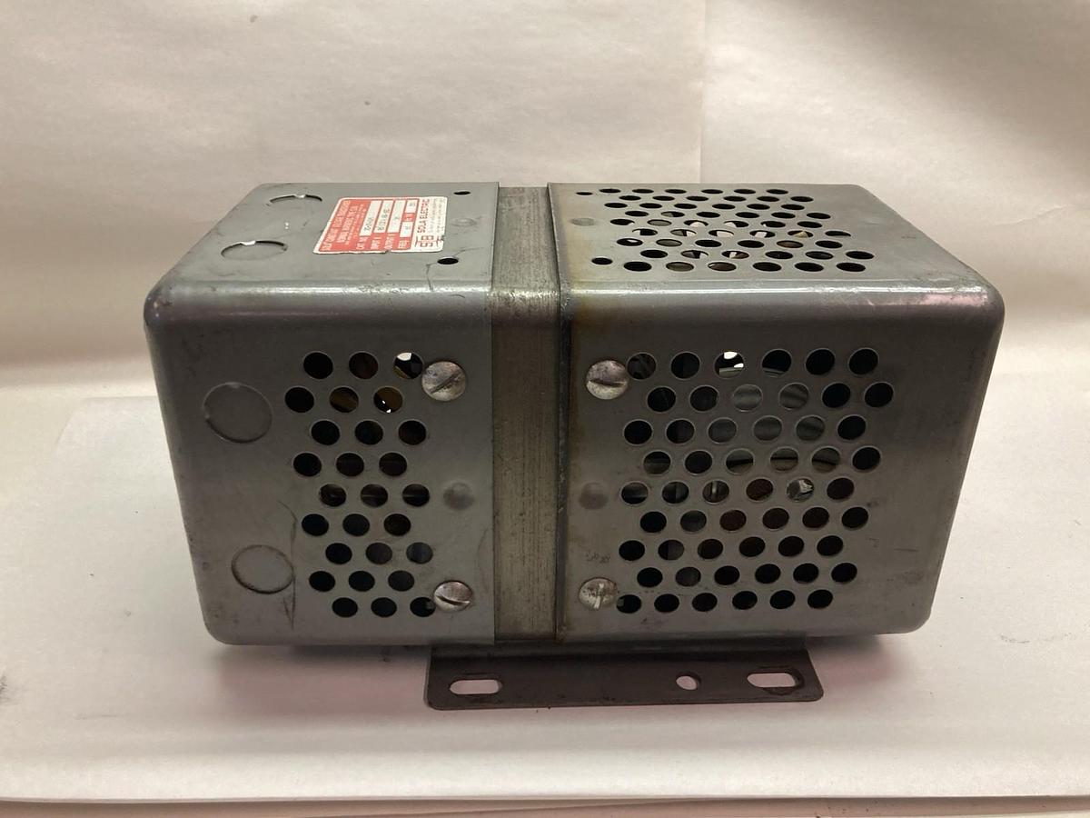 Used Sola,20-22-125,Constant Voltage Secondary Transformer 250VA 120V