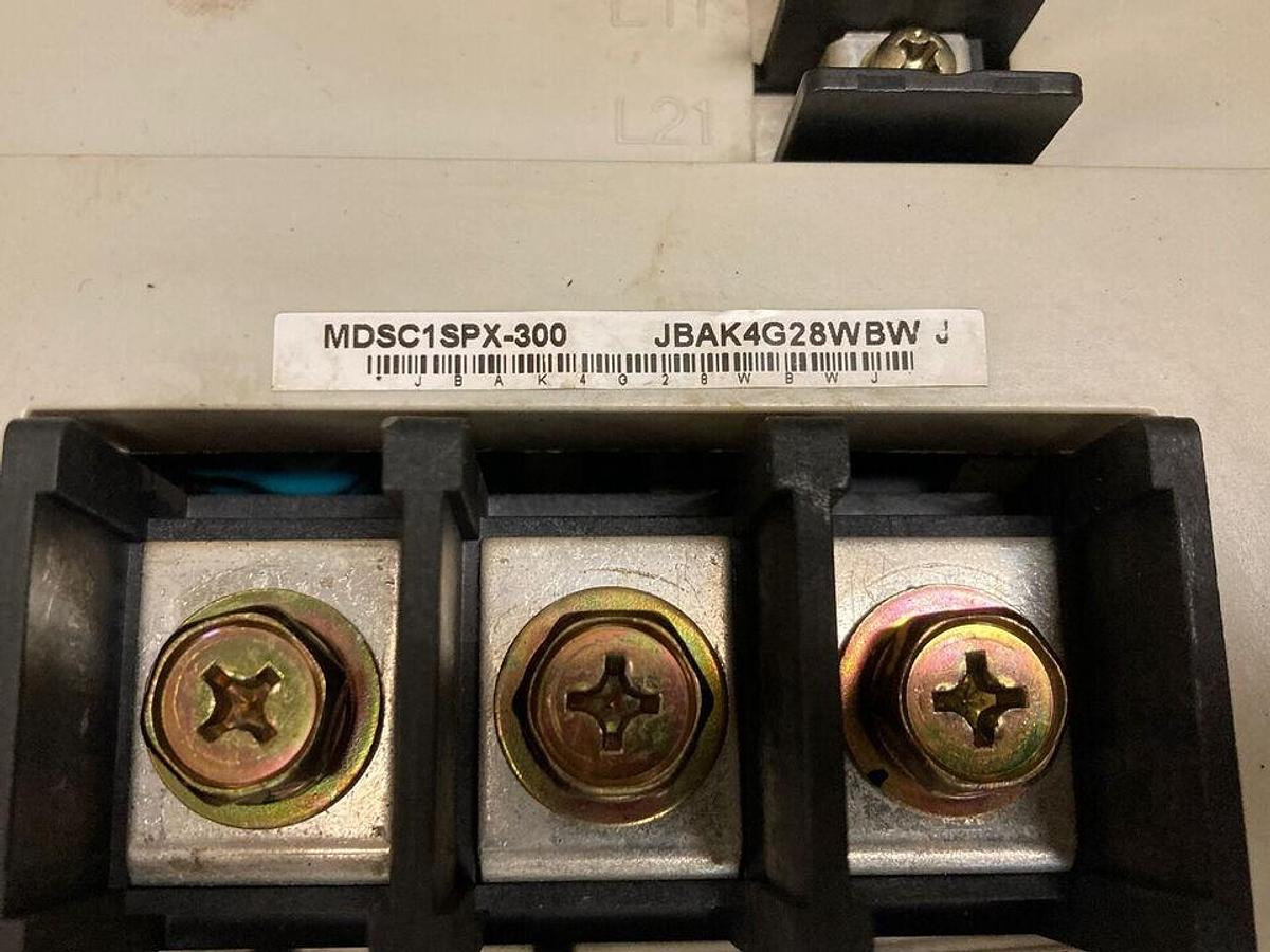 Used MITSUBISHI,MDSC1SPX-300,POWER SUPPLY