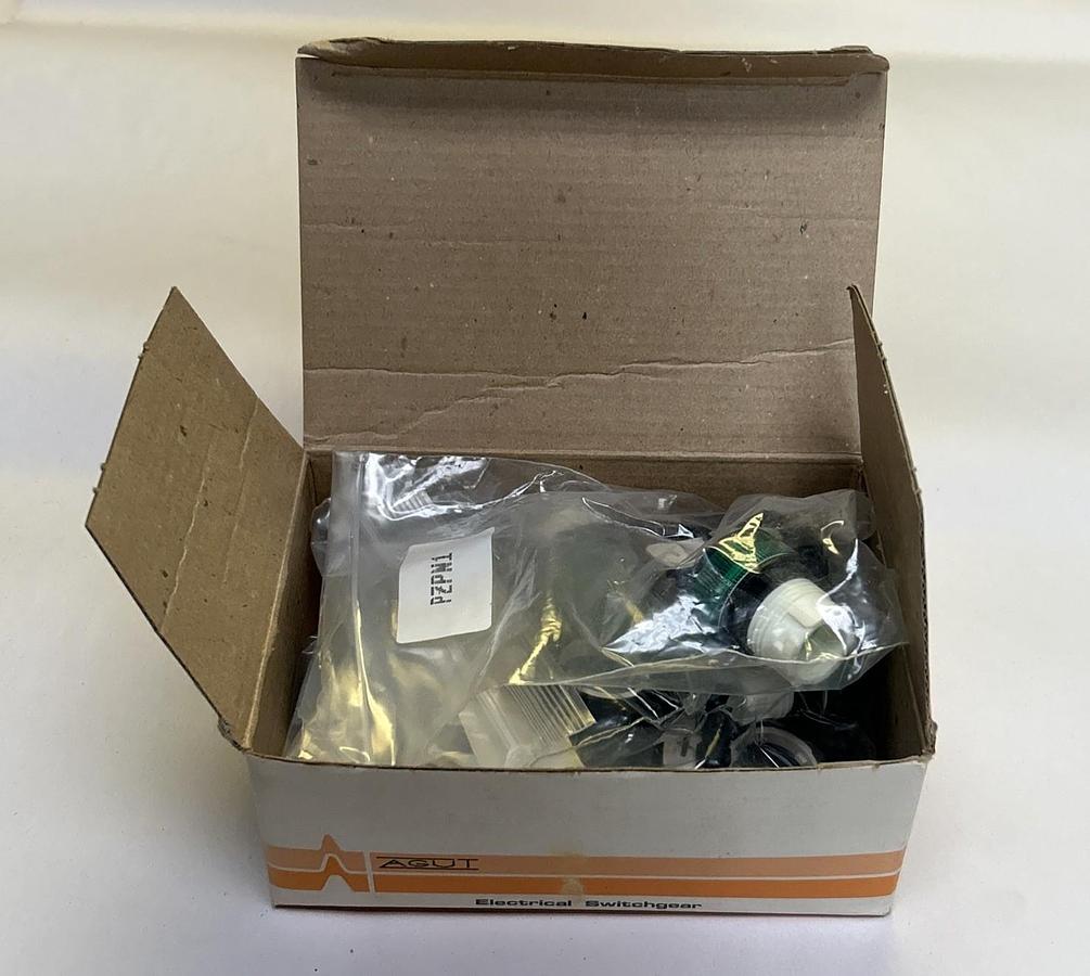 AGUT,PZP-N1,GREEN PILOT LIGHT LOT OF 6 NOS